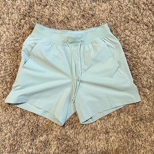 Lululemon Zeroed In Shorts